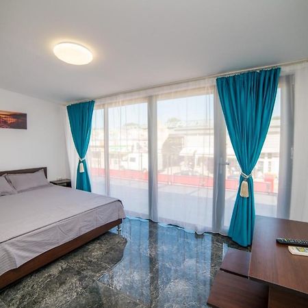 Vila Tributte Neptun Kültér fotó